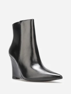 Sale La Modeuse Bottines compensées en simili Noir