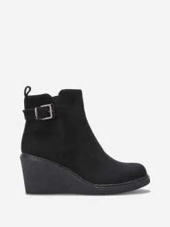 Sale La Modeuse Bottines compensées en suédine Noir