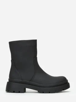 Outlet La Modeuse Bottines crantées effet mat Noir