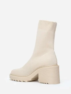 Hot La Modeuse Bottines en maille à semelle crantée Beige