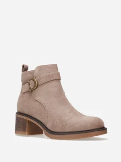 Sale La Modeuse Bottines en suédine à boucle métallique Taupe