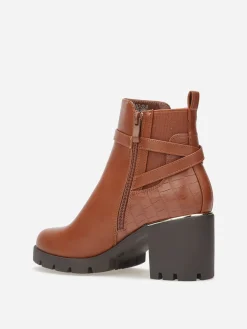 Discount La Modeuse Bottines multi-matières à boucle dorée Camel
