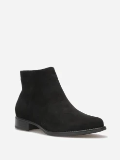 Discount La Modeuse Bottines plates en suédine Noir
