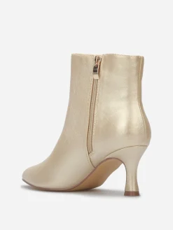 La Modeuse Bottines pointues à petit talon Doré