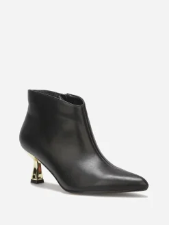 Sale La Modeuse Bottines pointues à petit talon métallique Noir