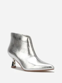 Outlet La Modeuse Bottines pointues à petit talon métallique Argenté