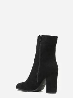 La Modeuse Bottines pointues en suédine Noir