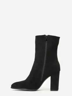 La Modeuse Bottines pointues en suédine Noir