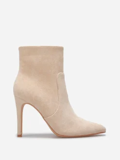 Hot La Modeuse Bottines pointues en suédine à talon aiguille Beige