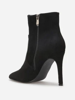 Clearance La Modeuse Bottines pointues en suédine à talon aiguille Noir