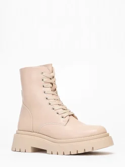 La Modeuse Bottines rangers à plateforme crantée Beige