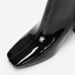 Discount La Modeuse Bottines vernies à bout carré Noir
