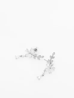 Sale La Modeuse Boucles d'oreilles fleur à strass avec pendentif Argenté