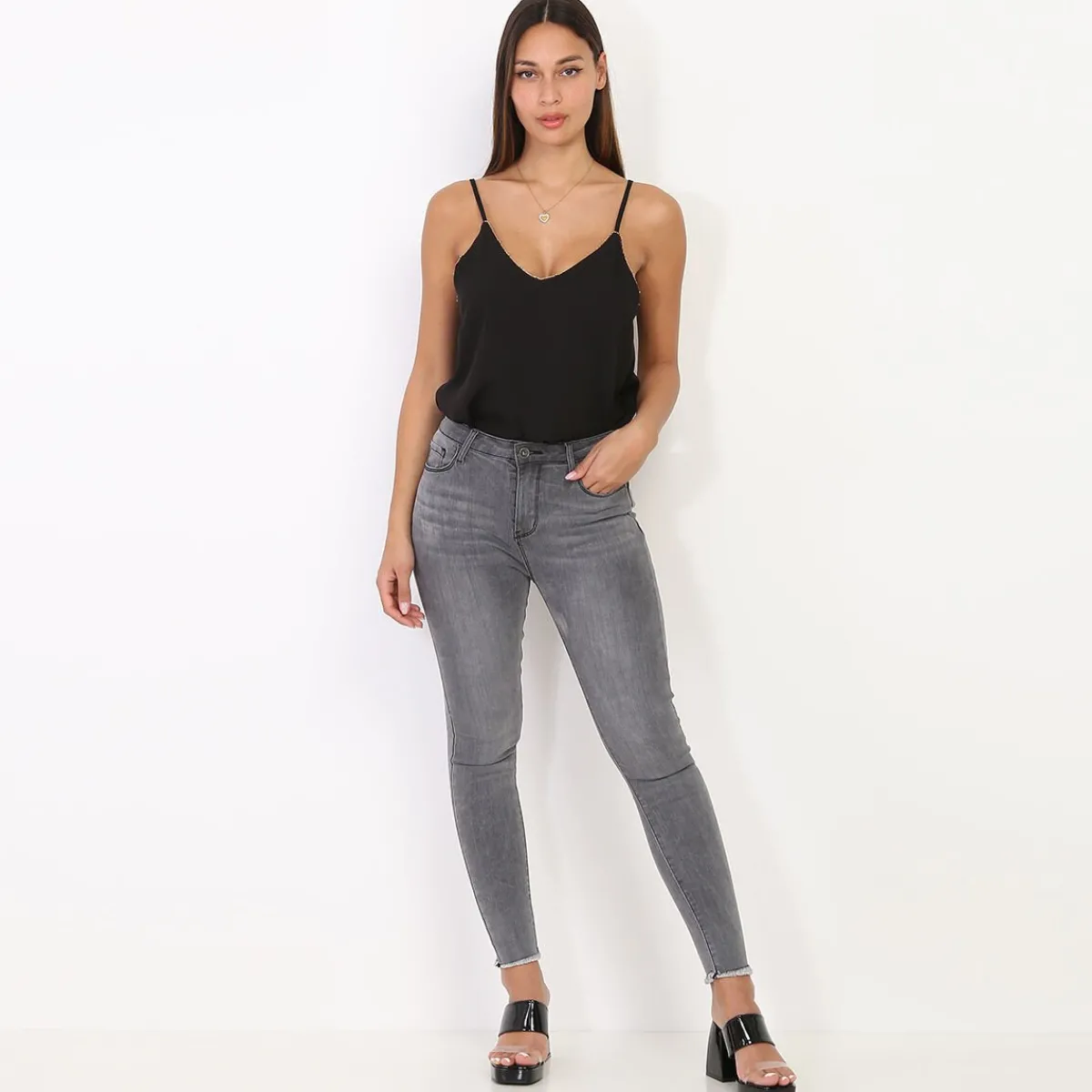 Outlet La Modeuse Caraco avec liseré doré Noir