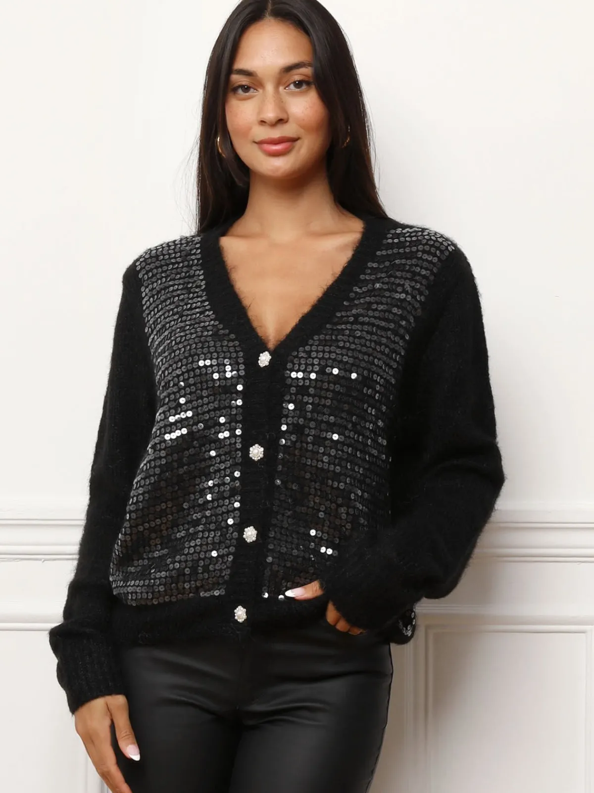 Hot La Modeuse Cardigan à sequins et boutons perles Noir