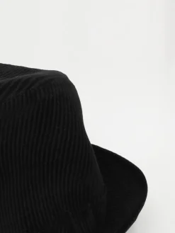 Discount La Modeuse chapeau en velours rayé Noir