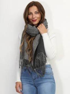 Sale La Modeuse Écharpe douce à franges Noir
