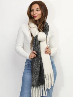 Sale La Modeuse Écharpe duveteuse bicolore