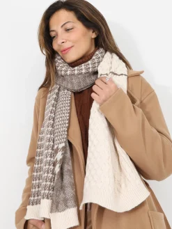 Best La Modeuse Écharpe en maille torsadée et motifs Beige