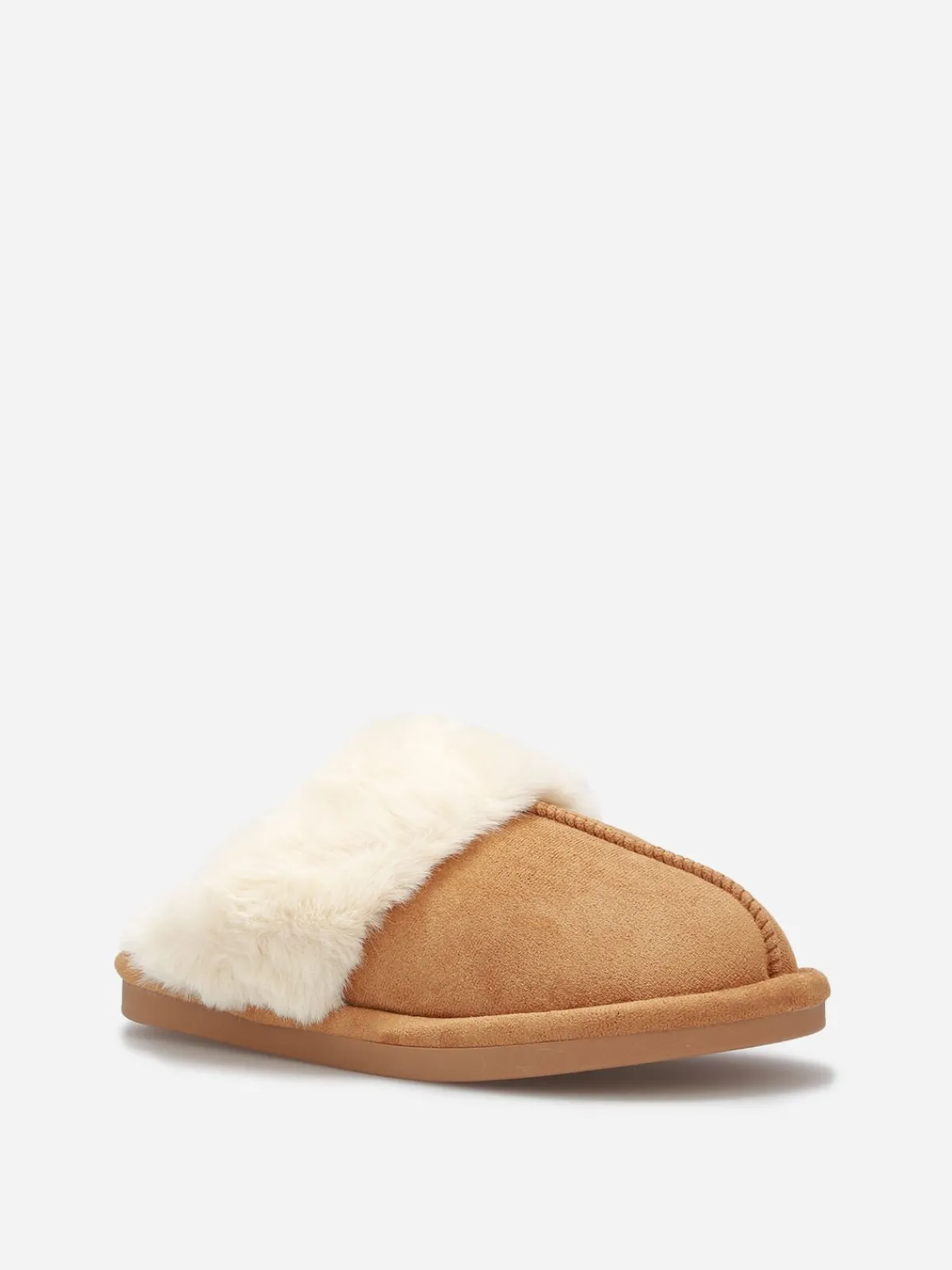 Outlet La Modeuse Chaussons en suédine fourrés Camel