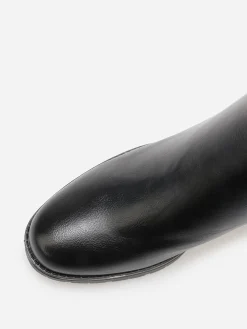 Outlet La Modeuse Chelsea à talon carré Noir