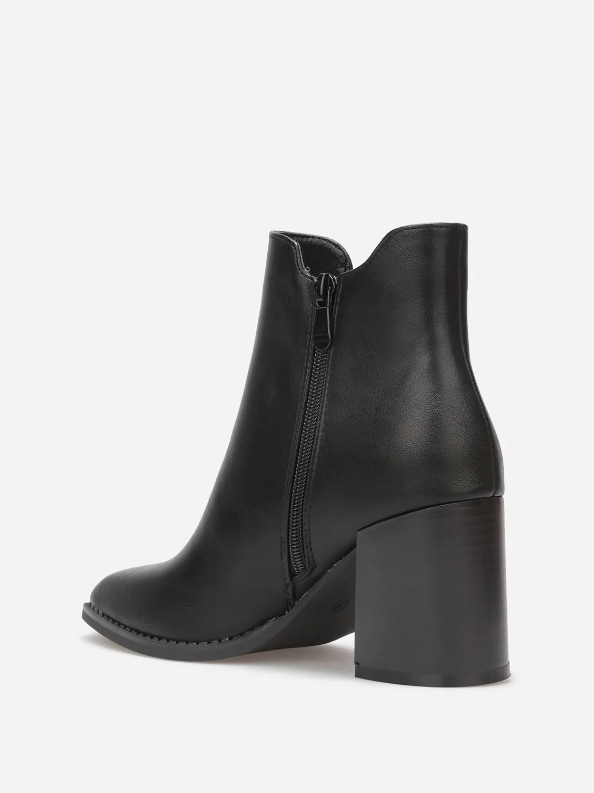 Clearance La Modeuse Chelsea à talon et bout carrés Noir