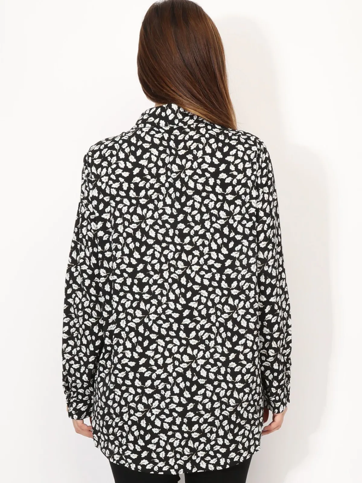 Clearance La Modeuse Chemise à motif feuilles pailletées Noir