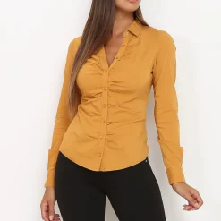La Modeuse Chemise cintrée à effet froncé Jaune