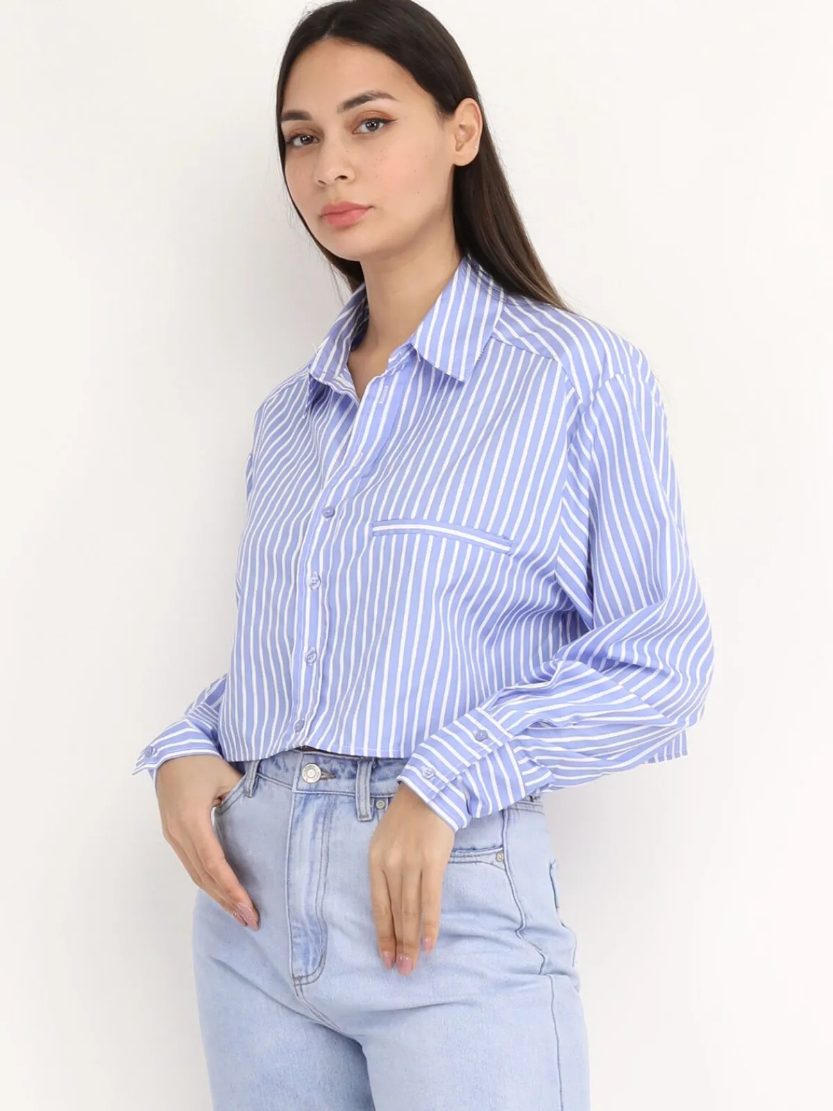 La Modeuse Chemise cropped à rayures Bleu