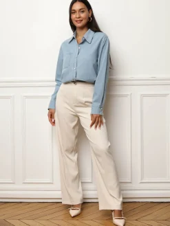 Sale La Modeuse Chemise en denim à boutons vernis BleuClair