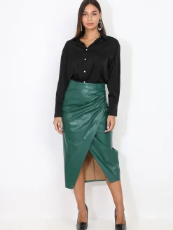 New La Modeuse Chemise fluide et légère classique Noir