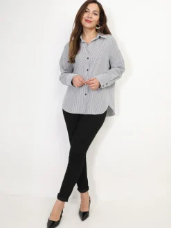 La Modeuse Chemise oversize à fines rayures Noir
