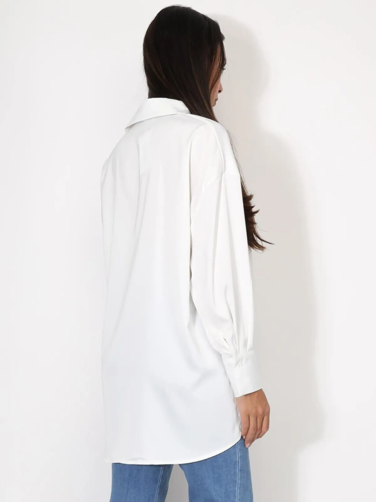 Clearance La Modeuse Chemise satinée oversize à fentes Blanc