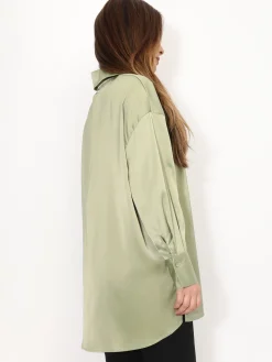 La Modeuse Chemise satinée oversize à fentes Vertclair