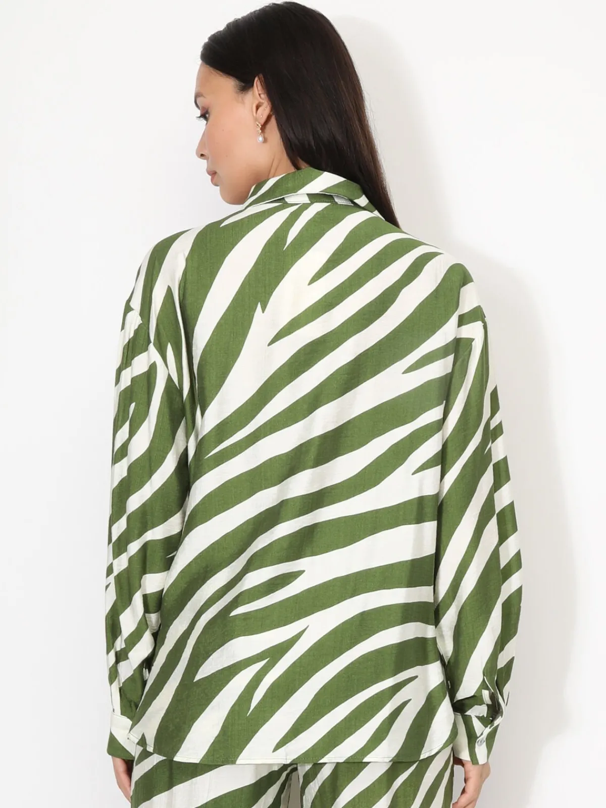 Online La Modeuse Chemise texturée à motifs Vert