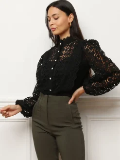 Online La Modeuse Chemisier à col montant et dentelle guipure Noir