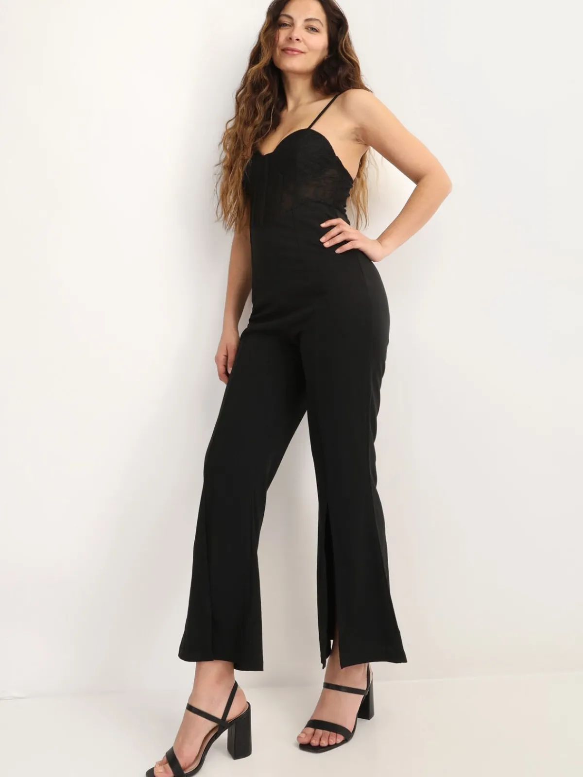 Clearance La Modeuse Combinaison corset en dentelle à fentes Noir