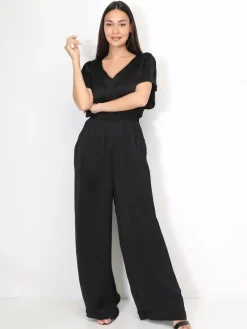 Outlet La Modeuse Combinaison satinée à manches volants Noir