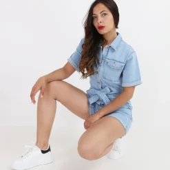 Hot La Modeuse Combi-short en jeans style utilitaire BleuClair