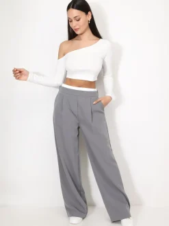 Best La Modeuse Crop top à manches asymétriques Blanc