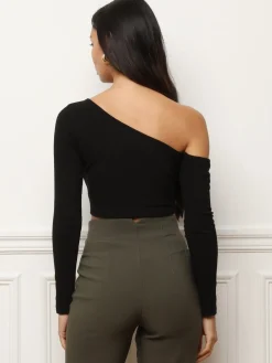 Clearance La Modeuse Crop top à manches asymétriques Noir