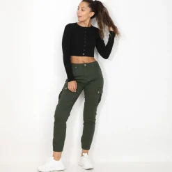 Sale La Modeuse Crop top côtelé à boutons Noir