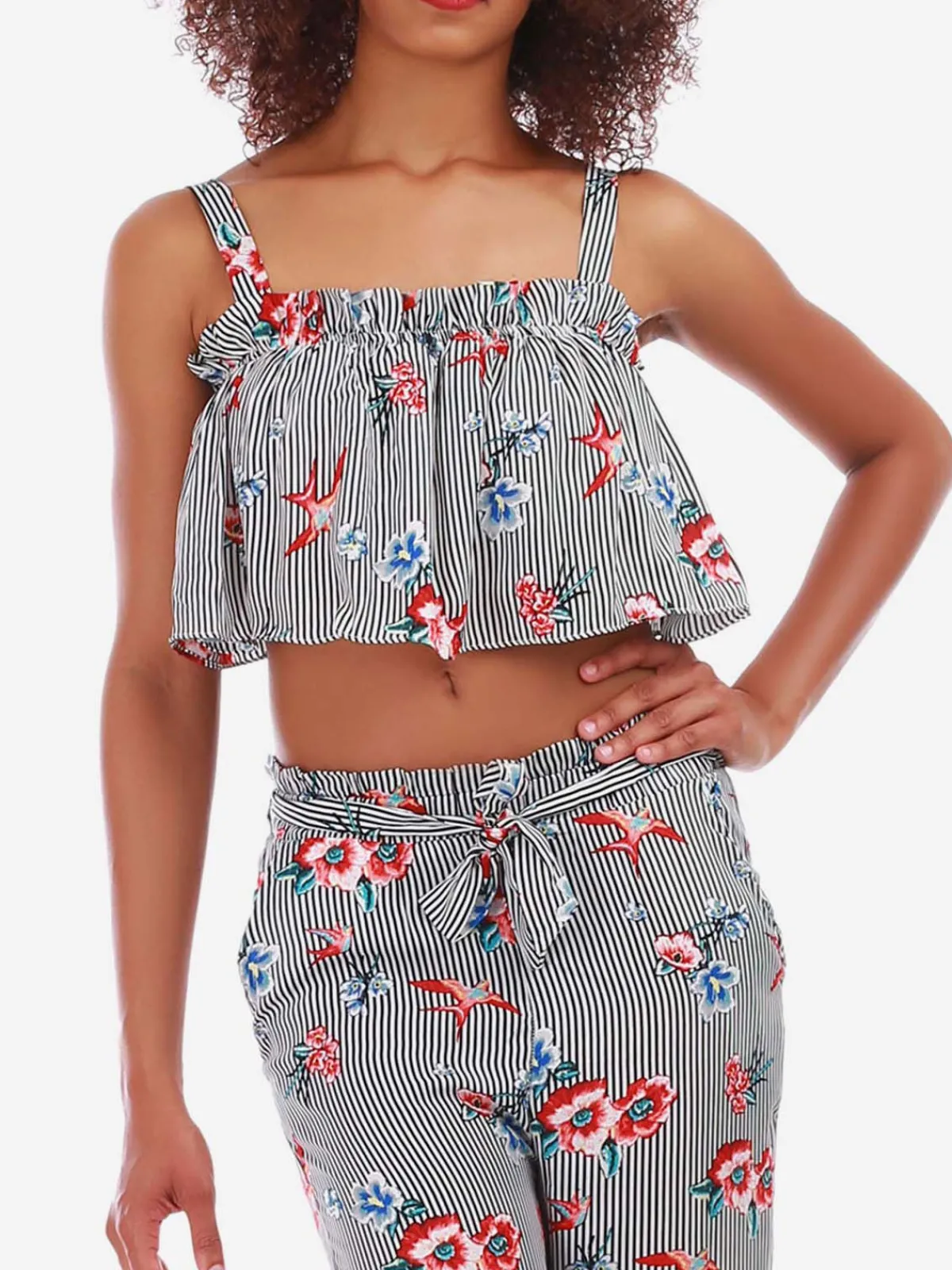 Discount La Modeuse Crop top rayé à volants et fleurs Noir
