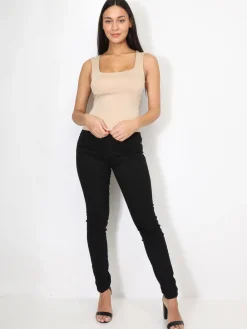 New La Modeuse Débardeur ajusté à col carré Beige