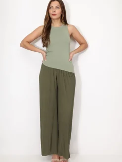 Hot La Modeuse Débardeur asymétrique et froncé Vert