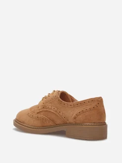 Hot La Modeuse Derbies en suédine à détails ajourés Camel