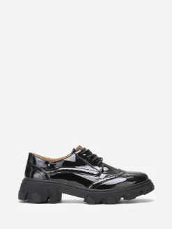 La Modeuse Derbies vernies et crantées Noir