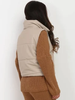 Sale La Modeuse Doudoune courte simili sans manches Beige