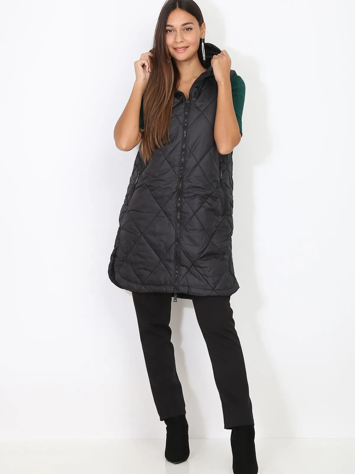 Discount La Modeuse Doudoune matelassée à fentes Noir