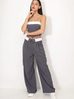 Clearance La Modeuse Ensemble bustier et pantalon à revers Gris